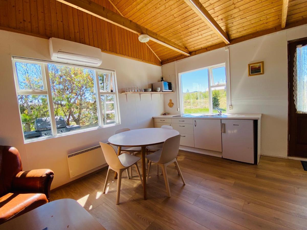 Abot - Riverside Cottage Эгильсстадир Экстерьер фото